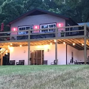 Belmont Nc Riverfront 2-bedroom Garden Holiday home Charlotte